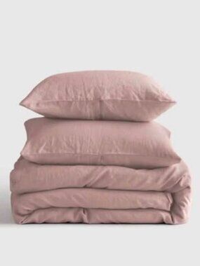 NWOT Quince F/Q DUSTY MAUVE European Linen Duvet Cover Set. MSRP $224